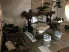 -邊城書店