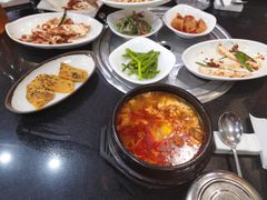 -光化门韩国料理(新地假日广场店)