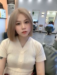 -V8潮牌·接发烫染连锁