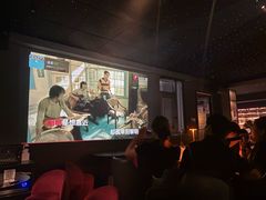 -Mx.cocktail bar