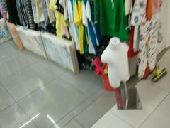 -新华贸购物中心(新华西道店)