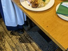 烤猪肘配酸菜土豆泥-兰特伯爵西餐厅·啤酒屋(方庄店)