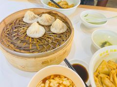 -忆秦园小笼包(惠山古镇总店)