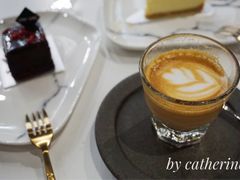 -UNI UNI(环亚凯瑟琳店)