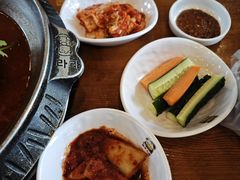 -喇喇排骨火锅·传统韩式脊骨汤(望京西园总店)