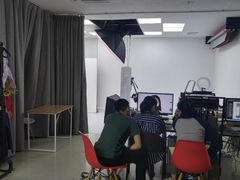 -iF摄影•全家福•证件照•形象照(南山店)