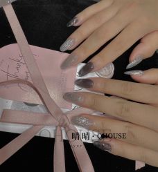 -QHOUSE美甲美睫