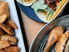 -埠口精酿夜景餐酒吧· BREWPORT BISTRO(长嘉汇重庆之眼店)