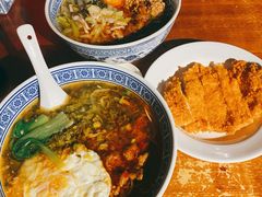 辣肉面-沪西老弄堂面馆(定西路店)