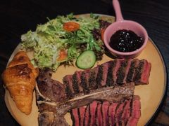 -The Cheebat 锌吧·Bistro(体育西店)