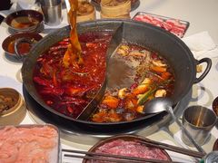 -卤校长老火锅(杨家坪直营店)