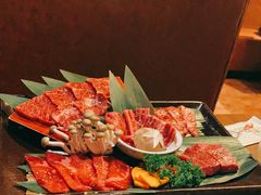 -炼火烤肉店