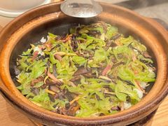 螺丝椒干菌拌饭-一坐一忘云南菜(北京skp店)