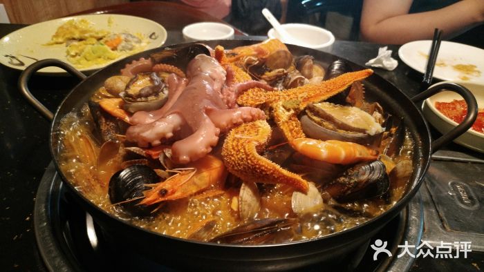 东海章鱼馆(恒瑞街店)章鱼海鲜锅图片