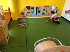 -乐融婴幼儿成长中心(四季青校区)