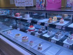 -巴黎贝甜(大宁国际商业广场店)