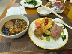 -昆山裕元花园酒店·温莎西餐厅