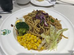 -汤姆家的牛排意面披萨(新城市广场店)