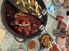 -鸿姐老火锅(疁城新天地店)