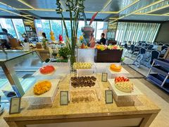 -大中华希尔顿酒店-念自助餐·嗨啤·小龙虾