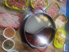 -彩鹿·潮汕·鲜牛肉·自助火锅(伊电园店)