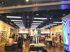 -NIKE KICKS LOUNGE体验店(北京新中关店)