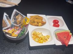 -辣尚瘾·烤鱼·新川菜(牡丹园直营店)