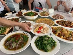 -荣生萝卜汤饭店