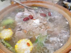 石橄榄炖鸡-洪大厨鸡煲(福田店)