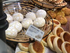 -巴黎贝甜(大宁国际商业广场店)