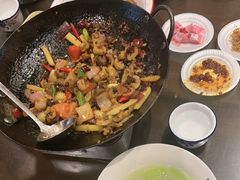 -富正毅三下锅·湘西韵味(天门山索道店)