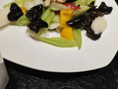 -高第街56号餐厅(银座商城玉函店)