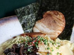 -盒马鲜生(红莲店)