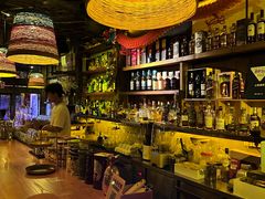 -城墙外BAR