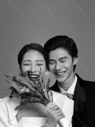 -雨墨婚纱摄影工作室