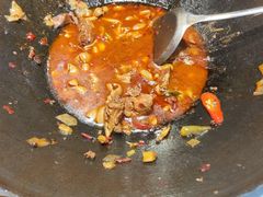 -橙胜追鸡铁锅肥肠地锅鸡固始鹅块(管庄店)