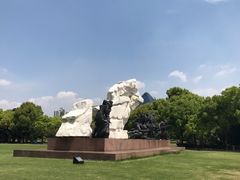 -上海市龙华烈士陵园