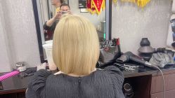 -乾健·烫染·接发SALON