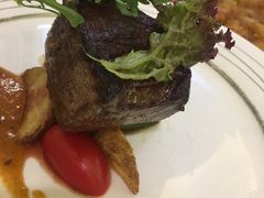-红房子西菜馆(淮海中路店)