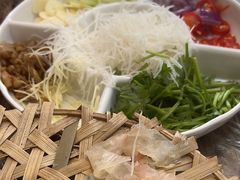 -官塘陈记鱼生·潮汕砂锅粥·牛肉火锅(潮枫路总店)