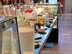 -怡聚轩全日制自助餐厅(大中华喜来登酒店)