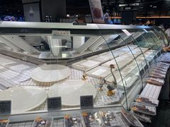 -胖东来生活广场(健康路店)