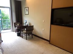 -绍兴鉴湖君澜大酒店