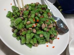 榄菜肉碎四季豆-香港百合居(LCM置汇旭辉广场店)