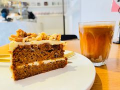 外婆的胡萝卜蛋糕-大酉·M Coffee(北京美术馆店)