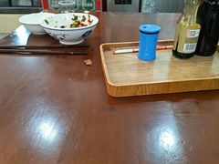 -裕新楼粉面馆·石磨手工粉(四方坪店)