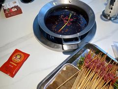 -钢管厂五区小郡肝串串香(奥克斯广场锦城万达店)