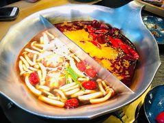 -湊湊火锅·茶憩(上海合生汇店)