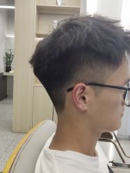 -D.G造型·烫发染发接发