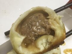 -老西白点心店